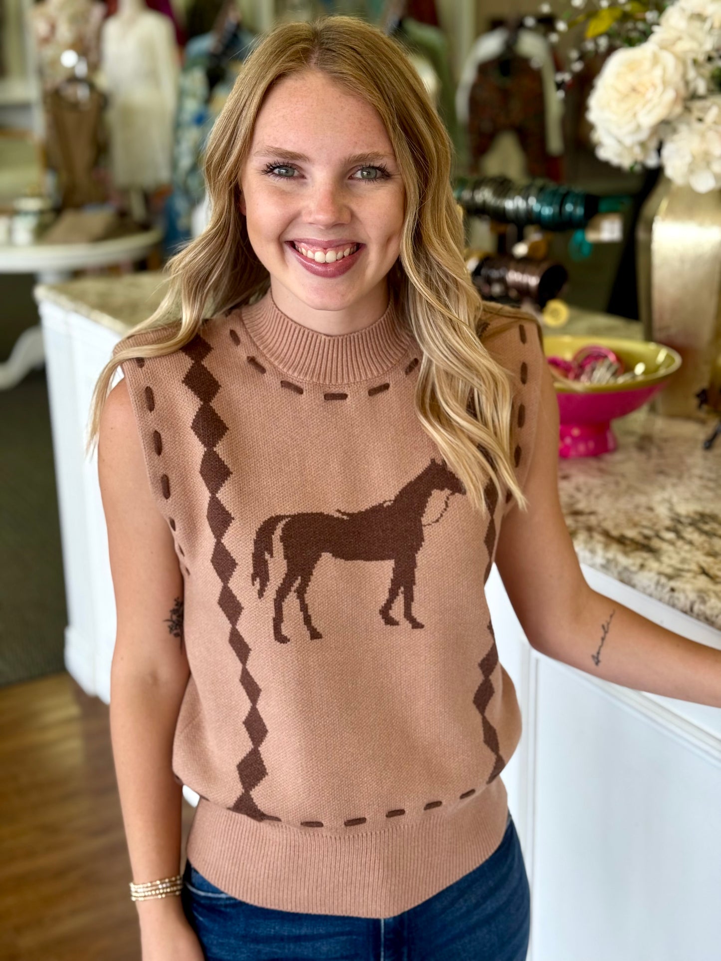 Roany Horse Vest - Brown