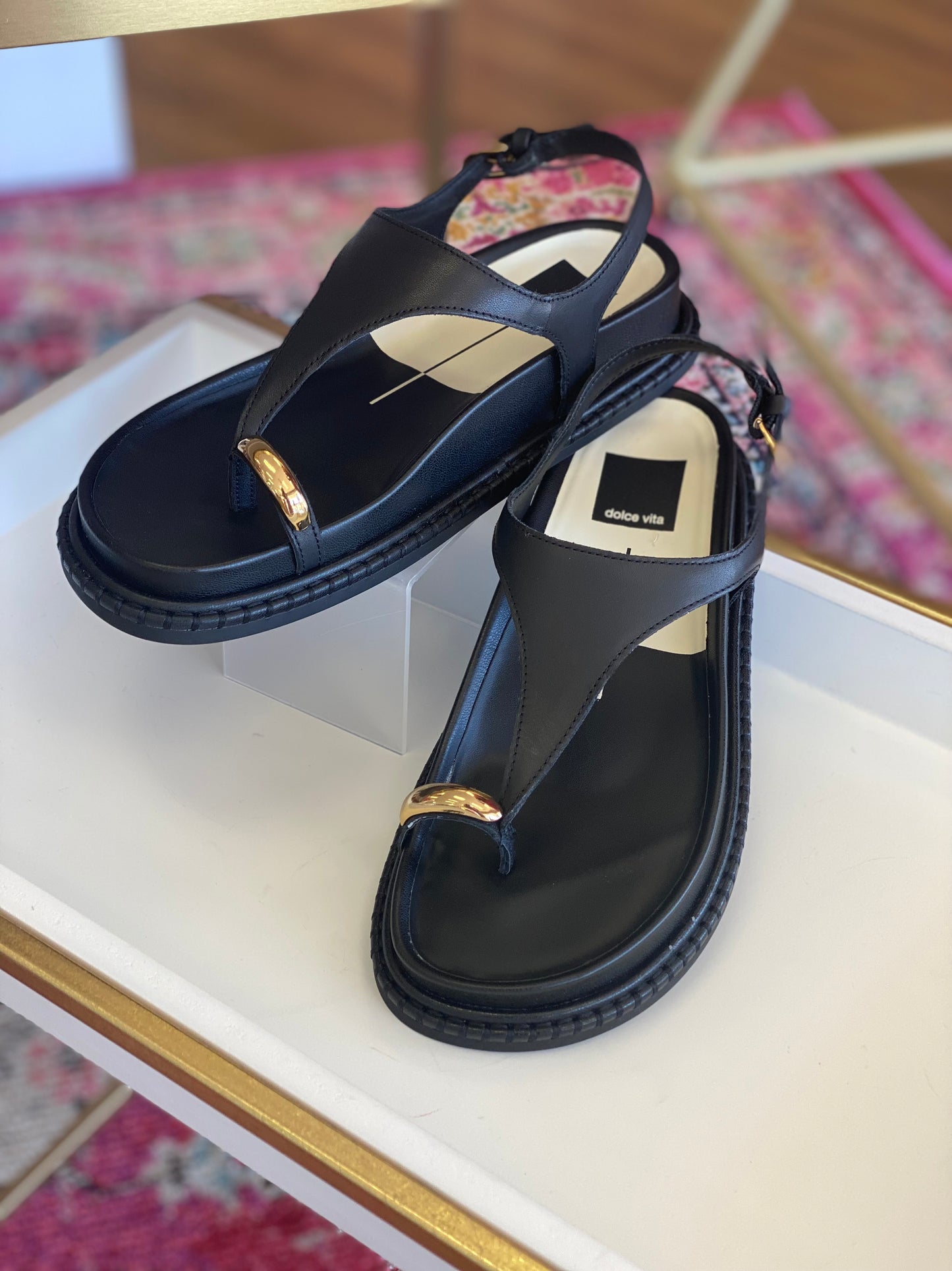 Stefan Sandal - Black Leather