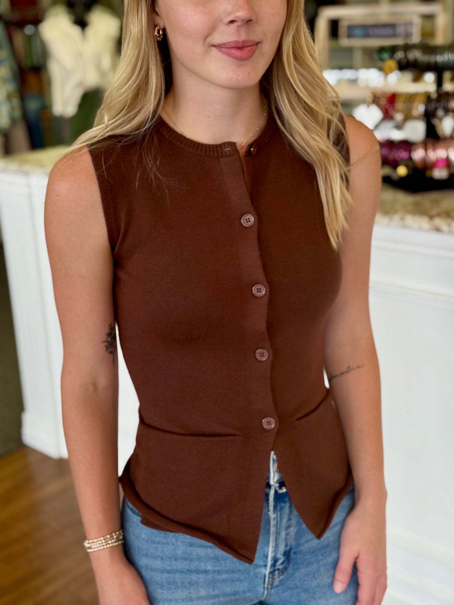 Andie Vest