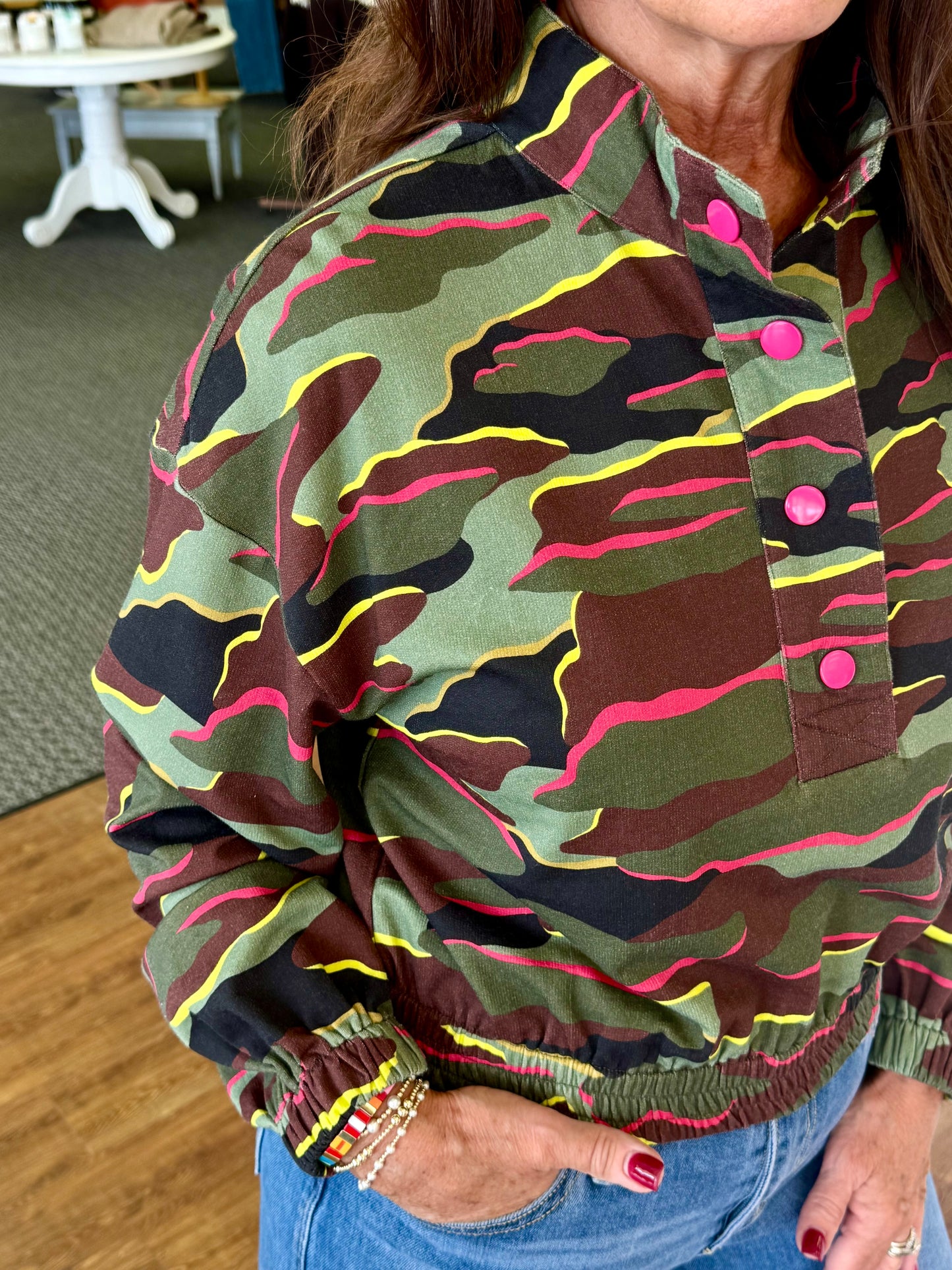 Frankie Top in Neon Camo