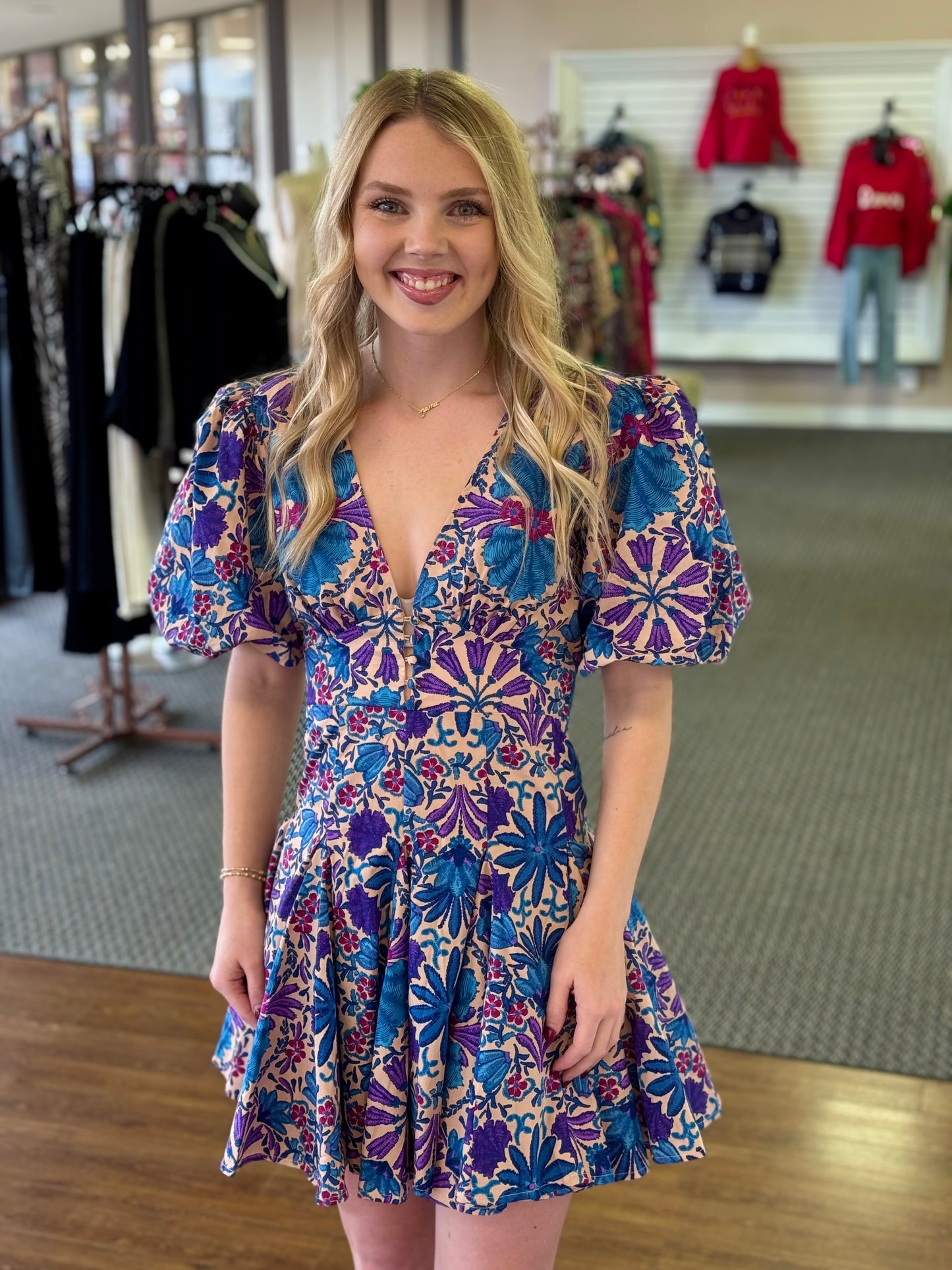 Diya Floral Puff Sleeve Mini Dress | Deep V-Neck Women's Boutique Dress Trendy Chicks | TREND Diya Floral Puff Sleeve Mini Dress | Deep V-Neck Women's Boutique Dress Trendy Chicks | TREND