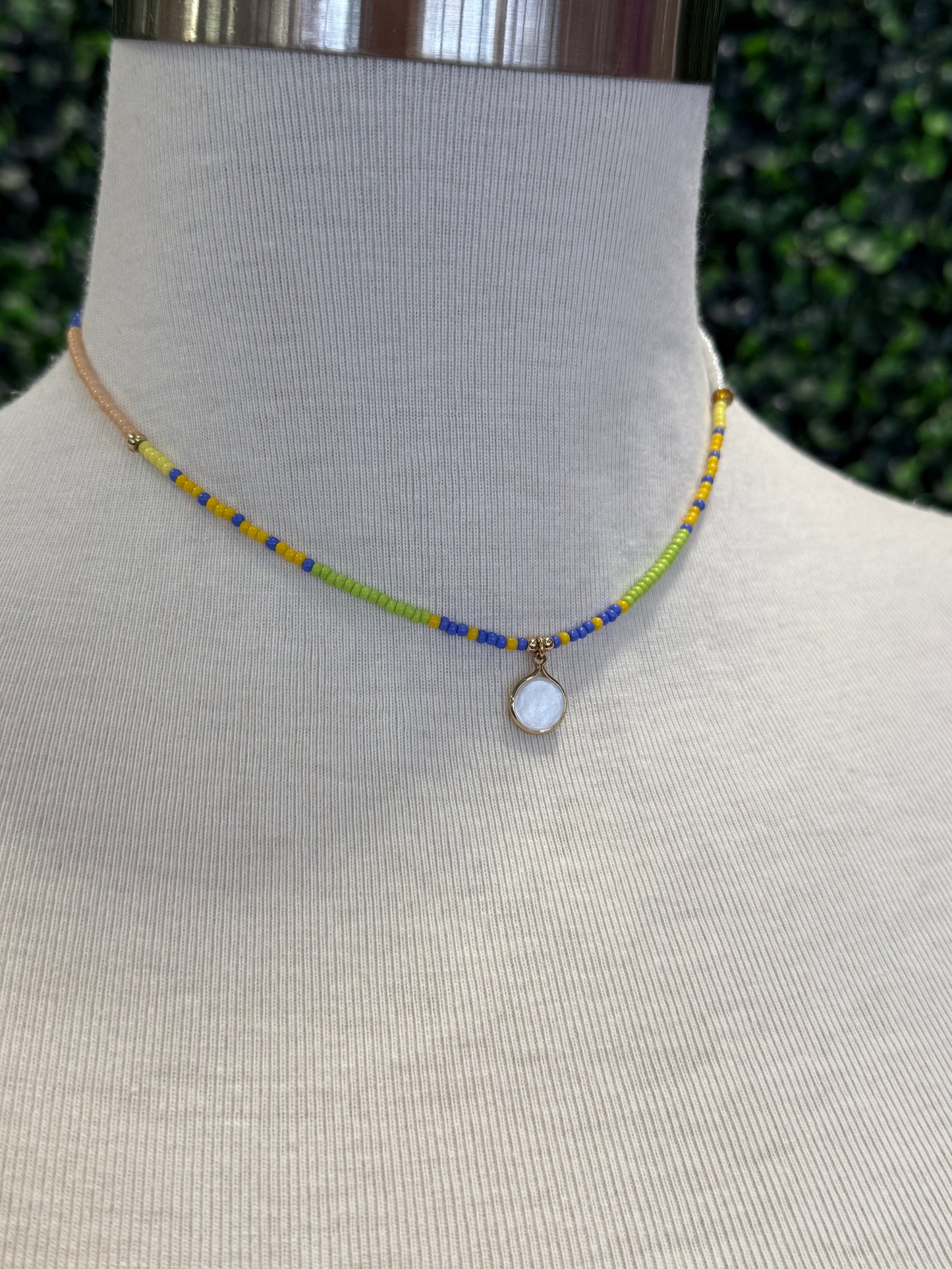 Colorful pearl drop necklace