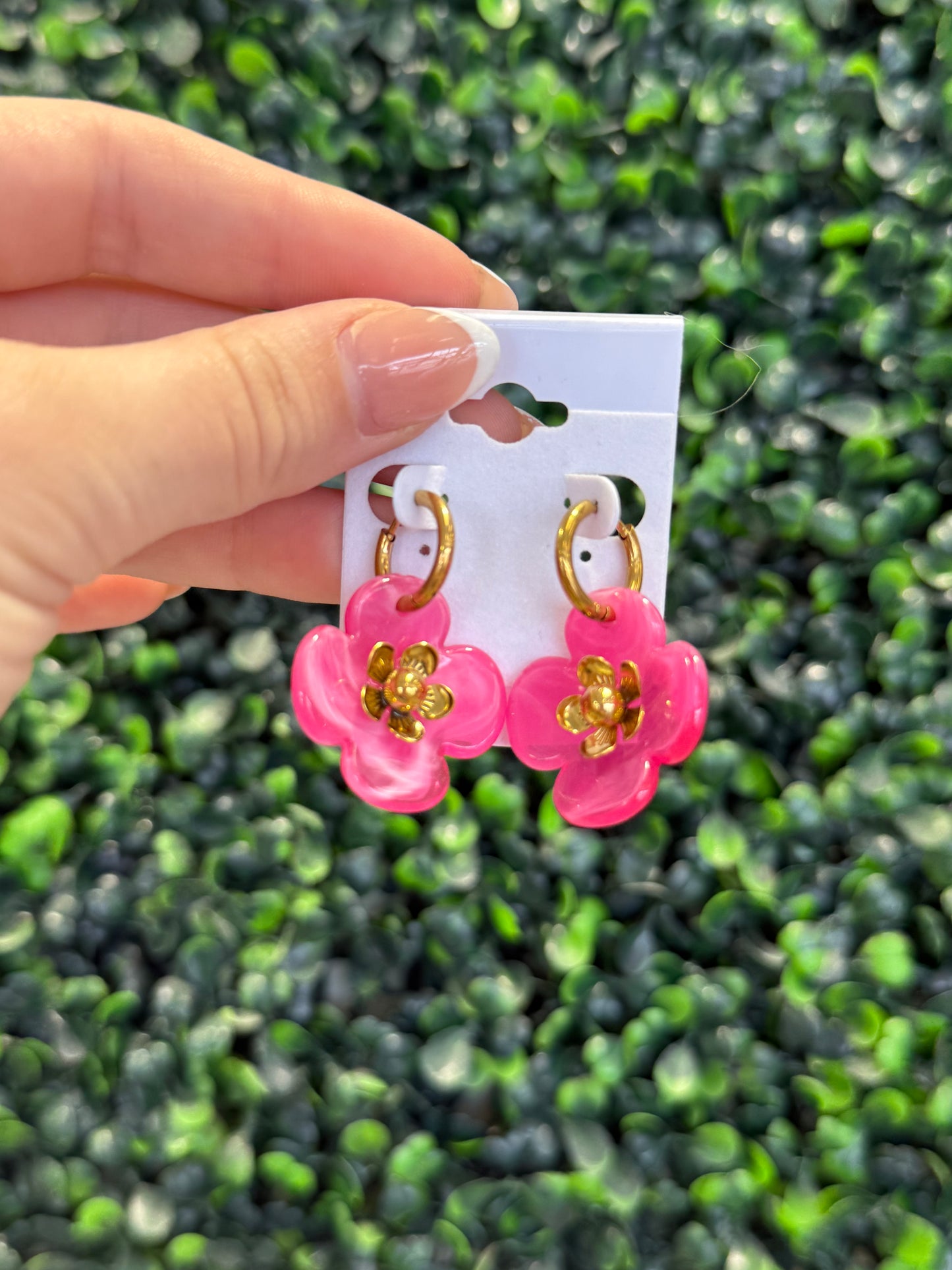 Aly pink flower earrings